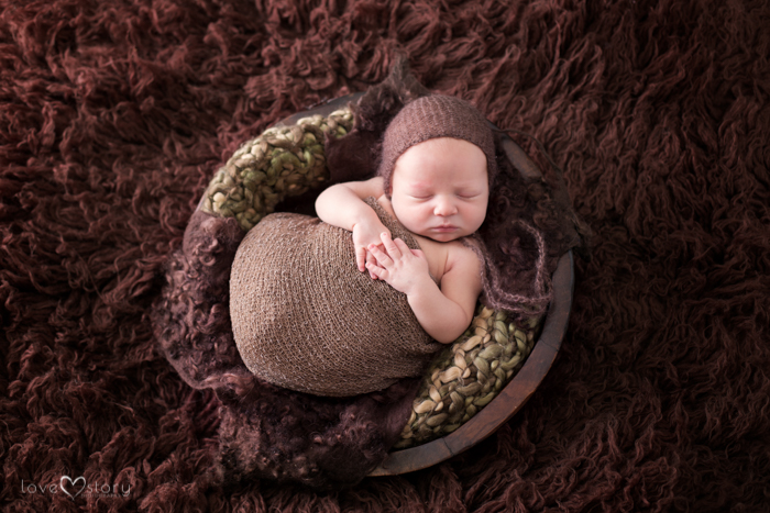 Baby Boy Newborn Photography Pose | Tamworth NSW Newborn Photography Photographer