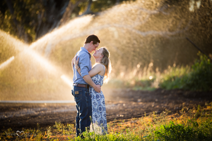 Engagement Session - Tamworth Country Wedding Photography | Tamworth Wedding Photographer