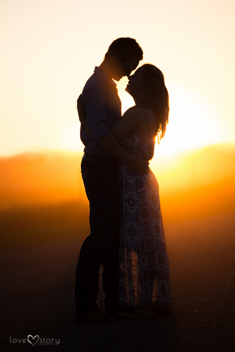 Engagement Session - Tamworth Country Wedding Photography | Tamworth Wedding Photographer