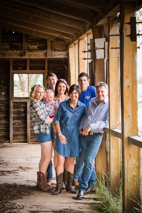 Country Style Family Photography | Tamworth Professional Photographer